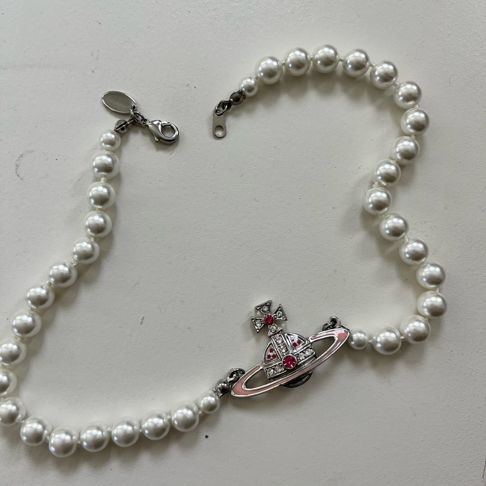 VIVIENNE WESTWOOD PEARL CHOKER
